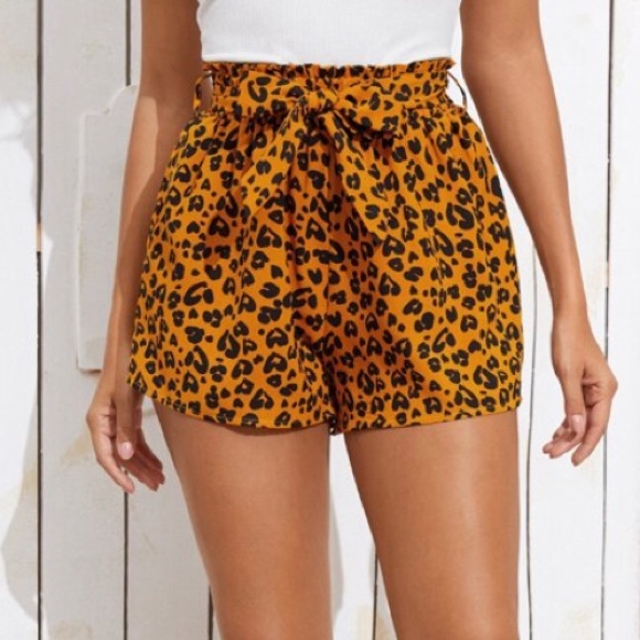 NWOT- High Waisted Leopard Print Shorts